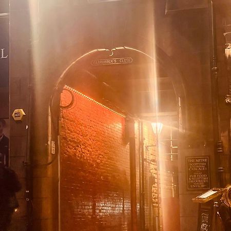 Historic Royal Mile Flat , 5Min From Waverly Railway Station Apartment Единбург Екстериор снимка